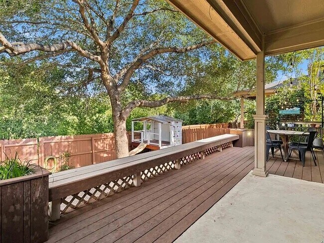 12423 Stillwater Creek