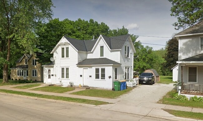 Photo - 919 N Elm Ave Unidad D