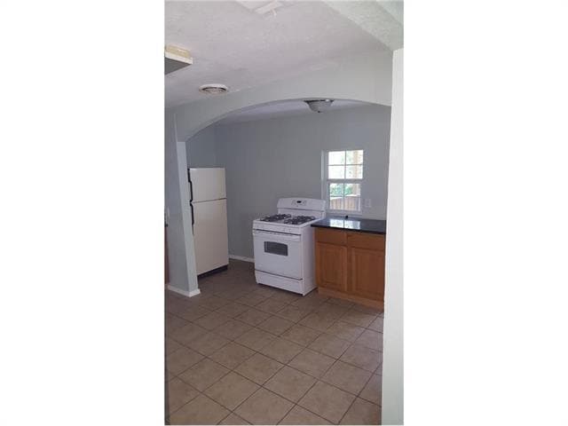 Photo - 2101 Harrison Ave