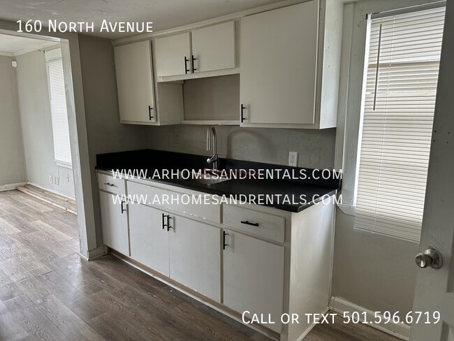 Photo - 160 North Ave