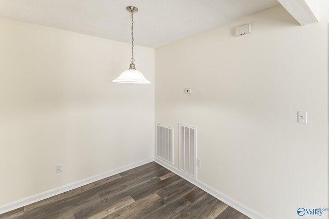 Photo - 1601 Sparkman Dr NW Unidad 204