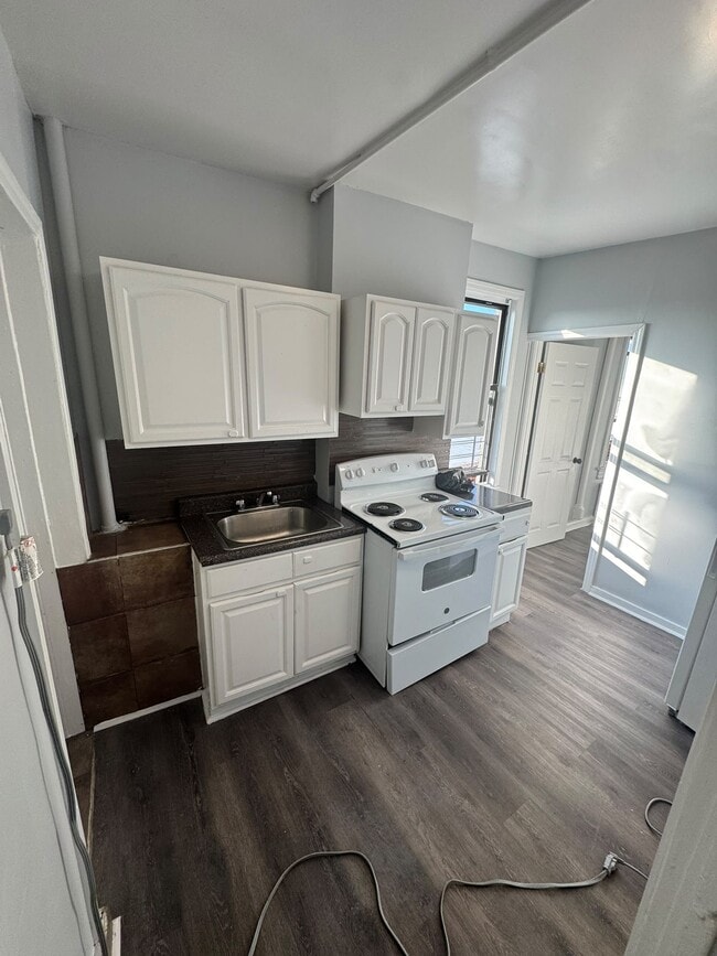 Photo - 116 Maple St Unit 4W