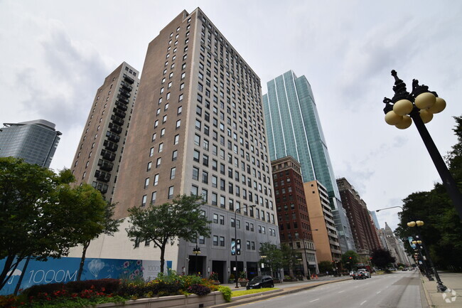 Building Photo - 910 S Michigan Ave Unit 1015 Rental