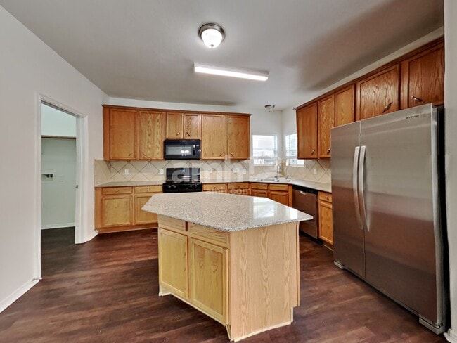 Photo - 2013 Briar Grove Dr