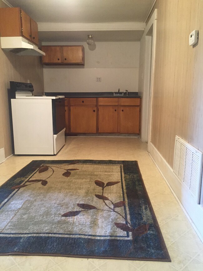 Photo - 702 N 2nd St