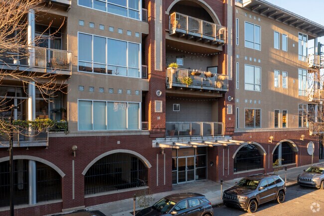 Photo - Athens Flatts