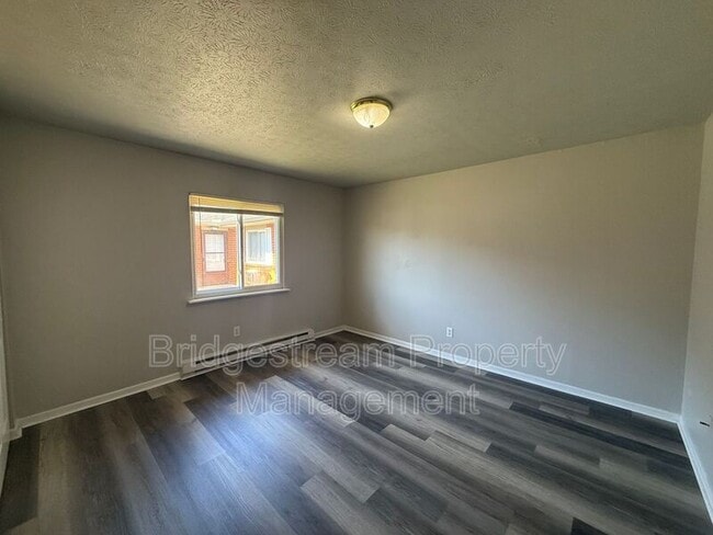 Photo - 4650 Waynedale Cir