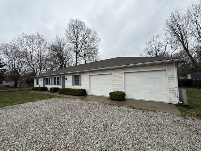 Photo - 25 W Collins St