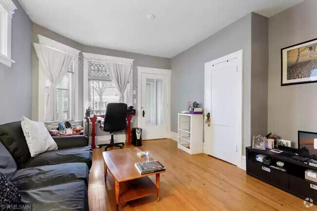 Building Photo - 2623 Colfax Ave S Unit 2623 #1 Rental