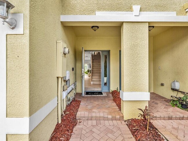 Photo - 2529 NW 31st Ct