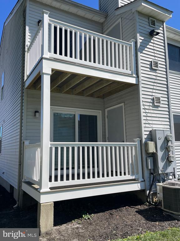 Photo - 815 Woodchip Rd
