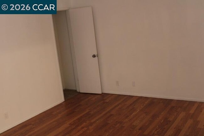 Photo - 2515 Manchester Ave Unidad 2