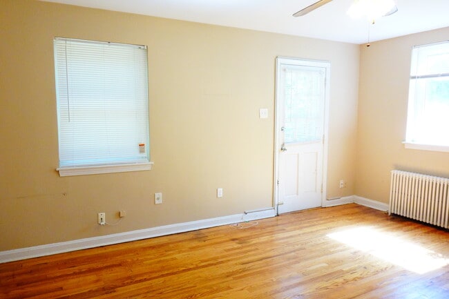 Photo - 8203 Garland Ave Unit 2