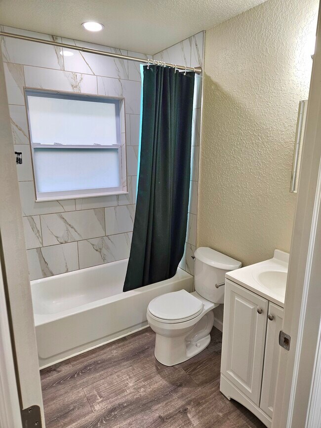 Photo - 105 Lagrange Ave