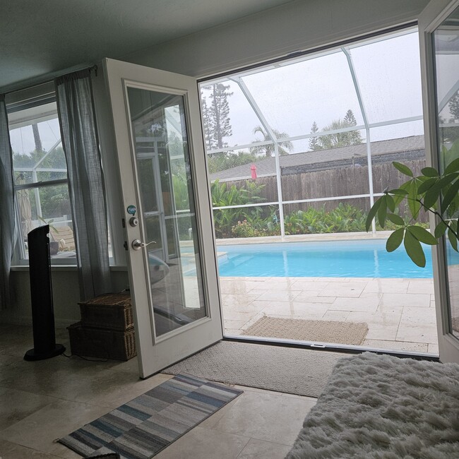 Photo - 6815 Anchor Way