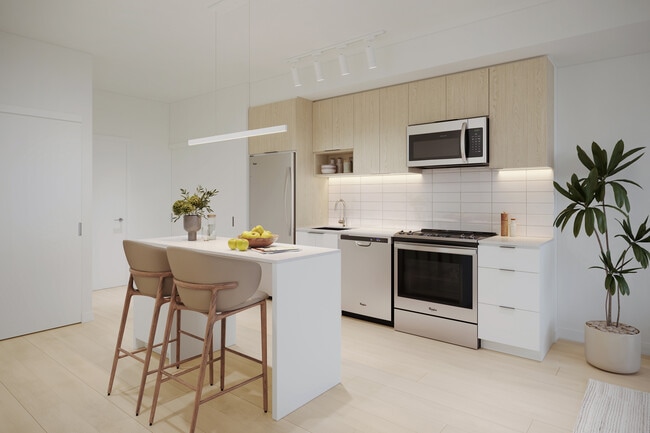 Photo - 610 Martin Grove Rd