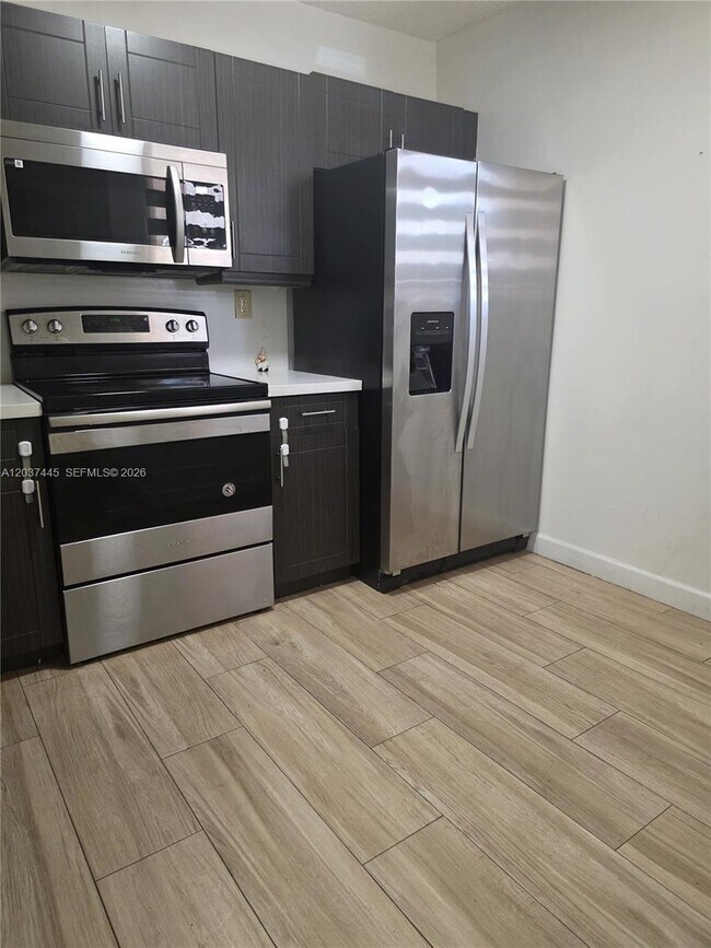 Photo - 15711 SW 137th Ave Unit 101