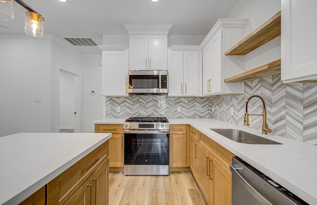 Photo - 5315 Dewberry St