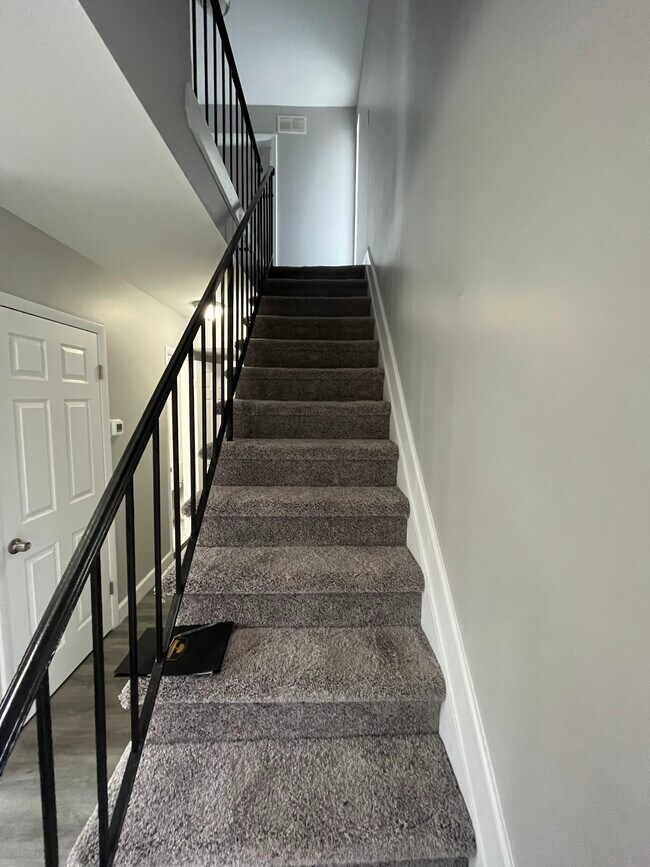 Photo - Meadowview Apartments