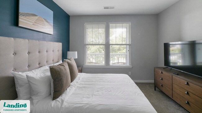 Photo - 115 Great Lawn Dr Unidad 14226