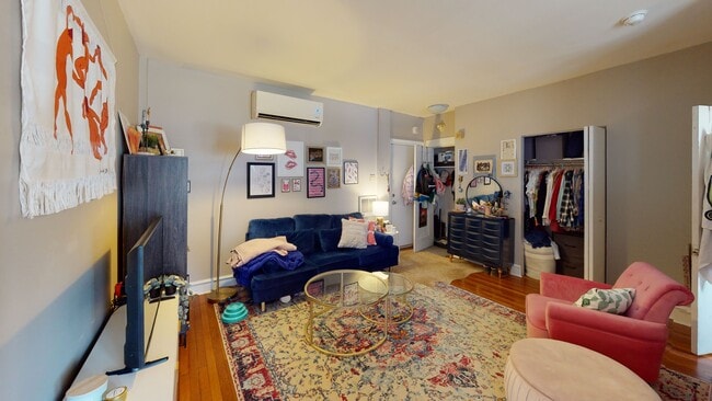 Photo - 500 S 47th St Unidad B3