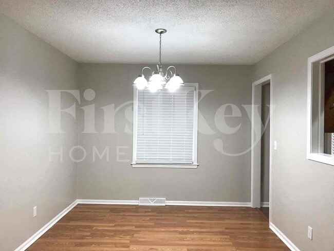 Photo - 8802 W 95th Terrace