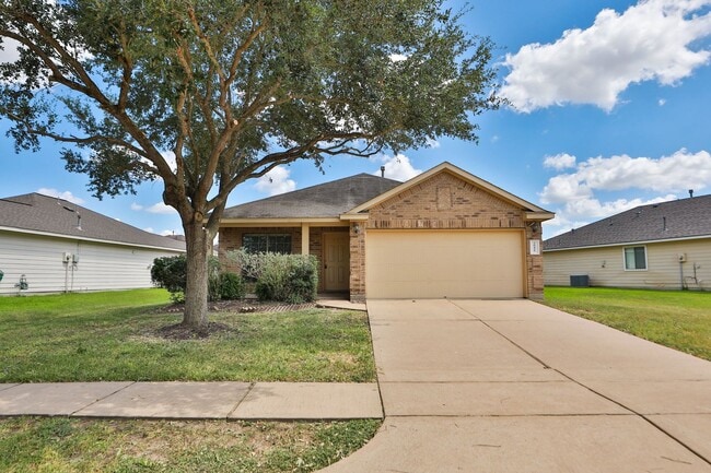 Building Photo - For Lease | 3 Bed, 2 Bath | 1,670 Sq Ft | ... Rental