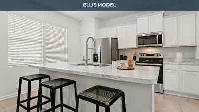 Photo - 8322 Asteroid St