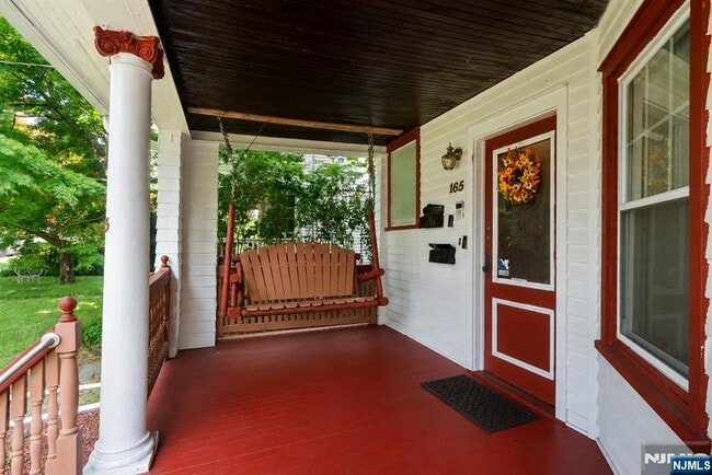 165 Claremont Ave