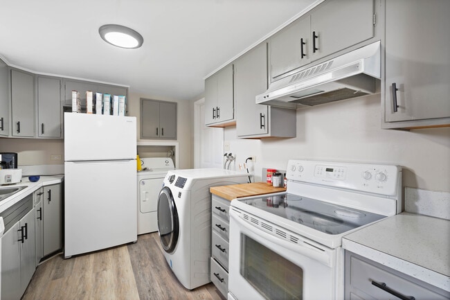 917 Elizabeth St Unit 1