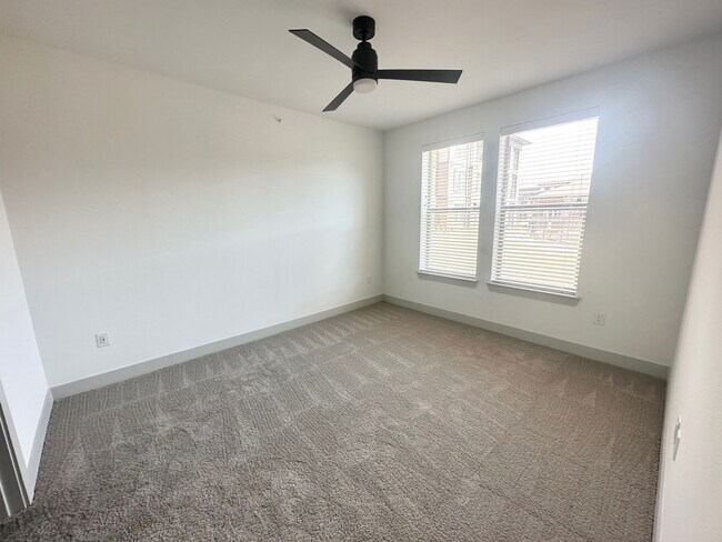 Photo - 4177 Gazebo St