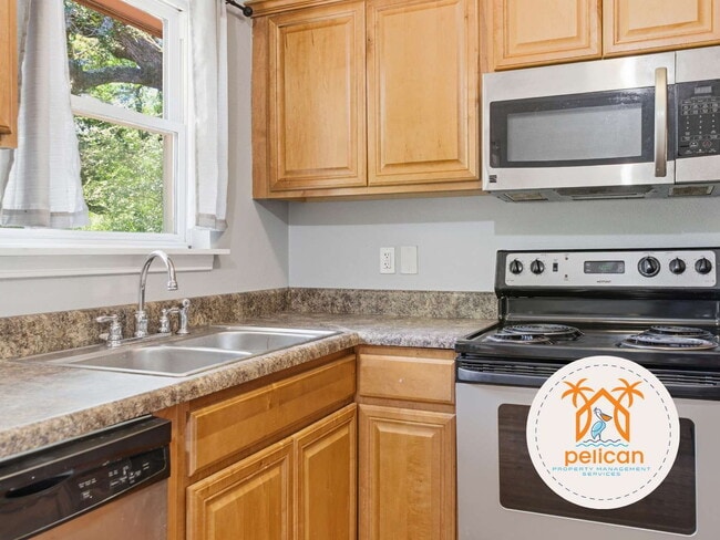 Photo - Spacious 4 Bedroom, 2 Bathroom Home