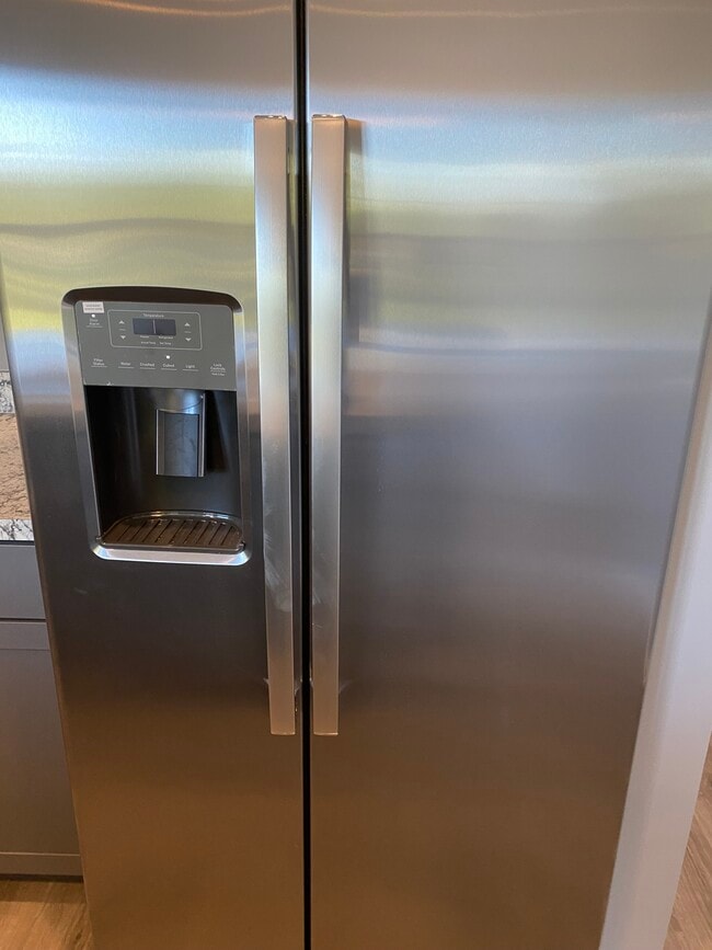 Photo - 6557 Valley Brook Trce