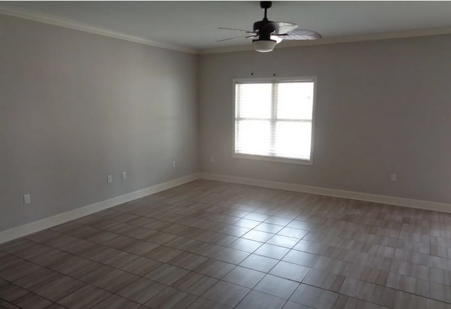 Photo - 3 Bed/ 2.5 Bath