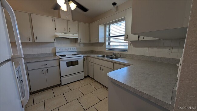 Photo - 5334 W Customer Ct