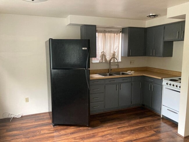 Photo - 50 Maplewood St