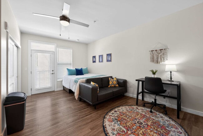 Building Photo - 1001 Marshall Ave Unit SI FL4-ID1523767P
