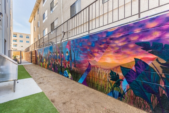 Photo - Otsego Noho Apartments