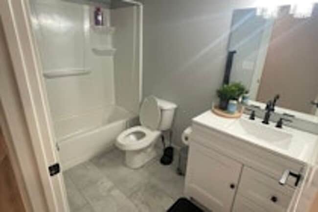 Photo - 201 N 20 W Unit Bedroom 1