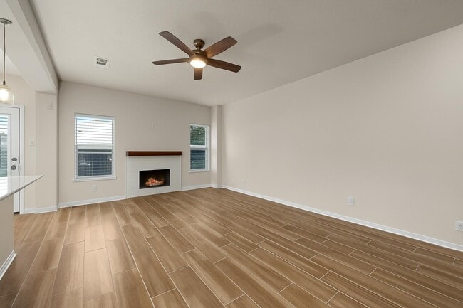 Photo - 6022 Yorktown Meadow Ln