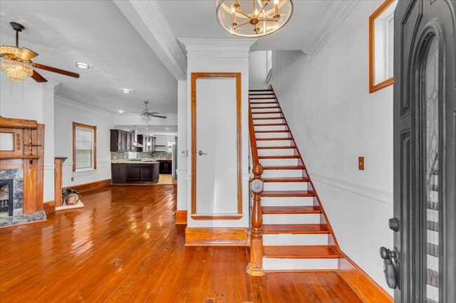 Photo - Beautiful 4 bedroom home downtown