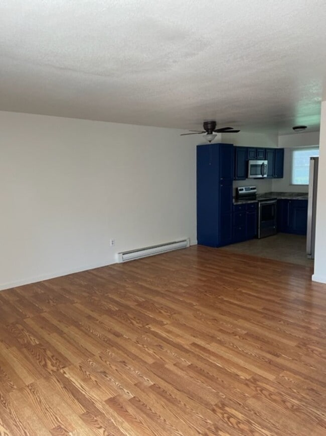 Photo - <b>Newly Remodeled Two Bedroom with Washer & Dryer<br><br> Unit 317 Smithridge Park Reno, NV 89502
