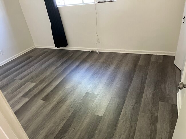 Photo - 928 S Ford Blvd Unit 928 s ford blvd