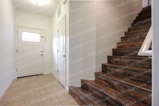 Photo - 13640 SE Madena Way