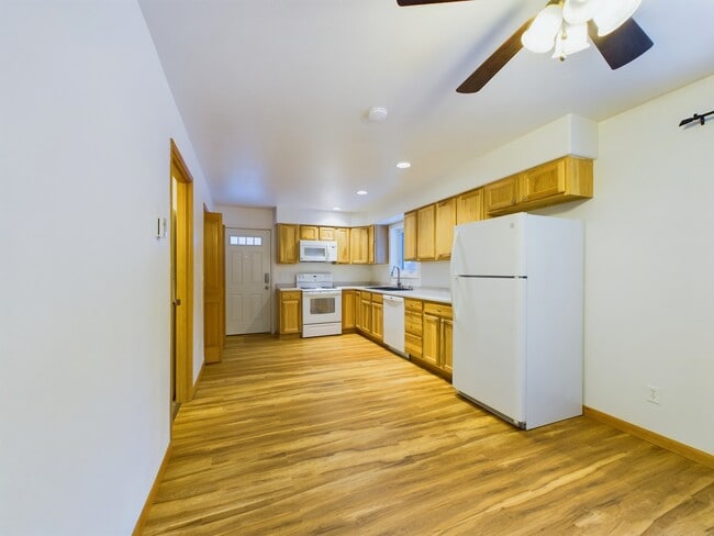 Photo - 3380 Venus Dr Unit A