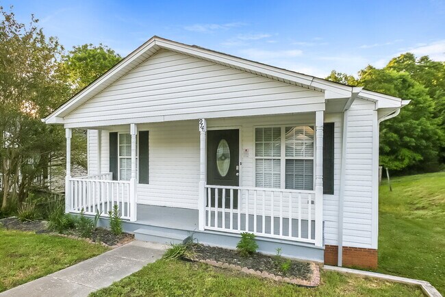 Photo - 974 Braxton Dr