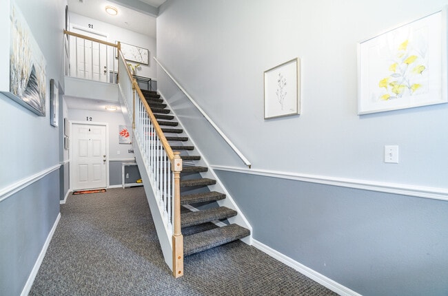 Photo - 1030 Loch Vail Unit 21