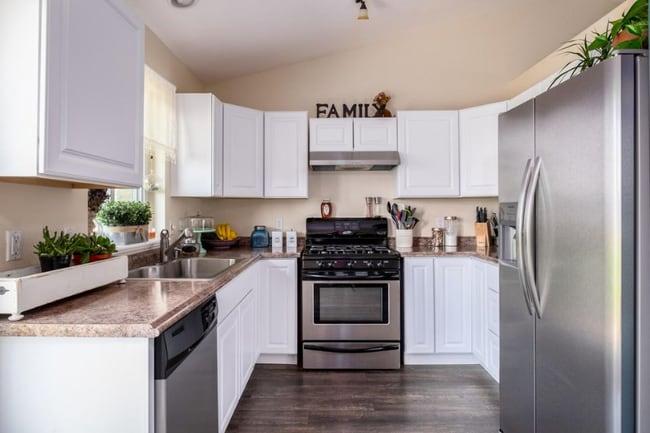 Photo - 700 W Bridle Ln