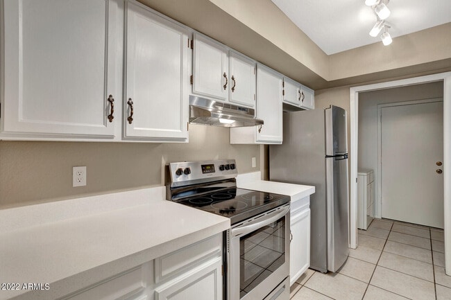 Photo - 4573 W McLellan Rd