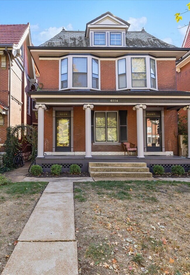 Photo - 6114 Waterman Blvd